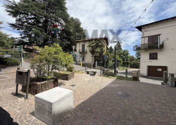 Edificio all\'aperto - Three-room apartment Piazza San Nicone
 
7, Barasso - photo 3
