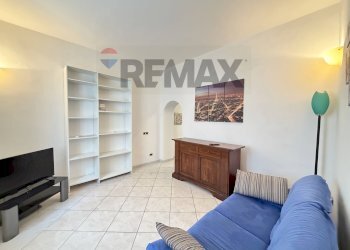 Soggiorno - Three-room apartment Piazza San Nicone
 
7, Barasso - photo 8