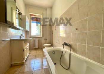 Bagno - Two-room apartment via IV novembre
 
533, Cavaria con Premezzo - photo 12