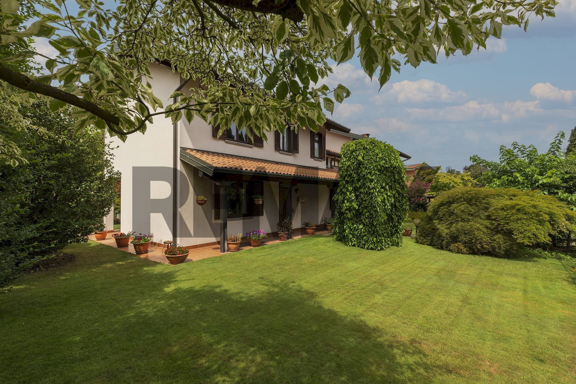 Casa all\'aperto - Semi-detached house via Cavour
40, Buguggiate - photo 2