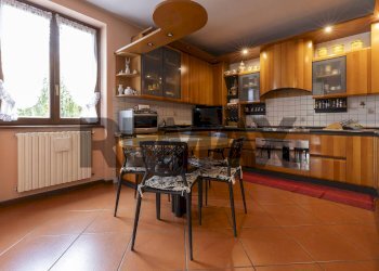 Cucina - Semi-detached house via Cavour
 
40, Buguggiate - photo 13