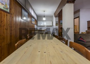 Sala da pranzo - Semi-detached house via Cavour
 
40, Buguggiate - photo 26