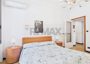 Camera / camera da letto - Two-room apartment Via Mameli
 
198, Rapallo - photo 8