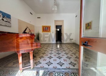 Piano Terrra/ Studio - Independent house Via Torquato Tasso
 
191, Alcamo - photo 1