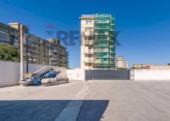 Edificio all\'aperto - Capannone Via Termini Imerese
 
20, Palermo - foto 1