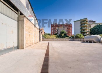 Edificio all\'aperto - Capannone Via Termini Imerese
 
20, Palermo - foto 19