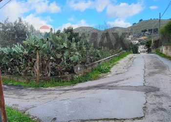Vista delle montagne - Terreno edificabile Via Eugenio Montale Piano Geli S.M. 22
8, Monreale - foto 3