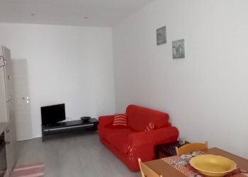 Sala da pranzo - Three-room apartment Via Francesco Francaviglia
 
13-13/A, Motta Sant'Anastasia - photo 6