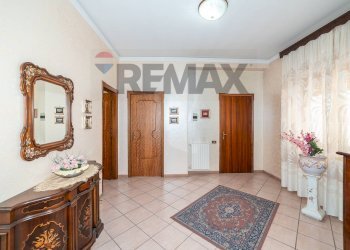 Hall / corridoio - Independent house Via Giuseppe Bonaventura
 
22/C, Randazzo - photo 3