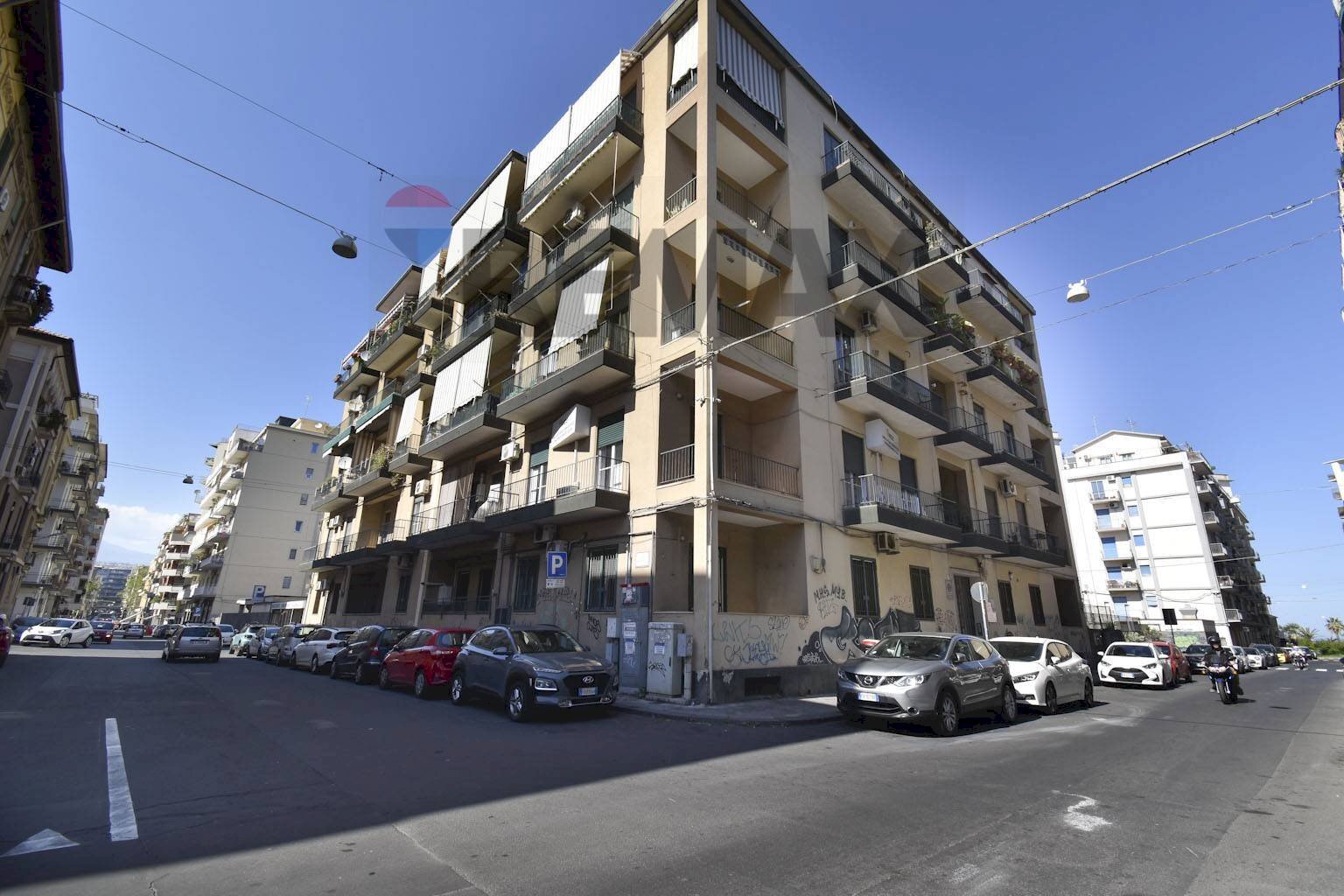 Edificio all\'aperto - Appartamento Via Umberto
 
311, Catania - foto 1