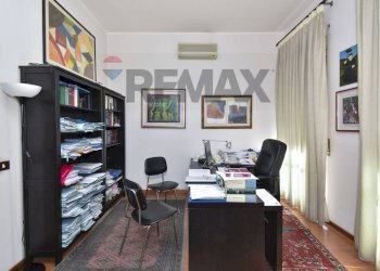 Ufficio - Appartamento Via Umberto
 
311, Catania - foto 15