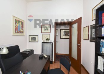 Ufficio - Appartamento Via Umberto
 
311, Catania - foto 18
