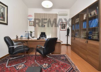 Ufficio - Appartamento Via Umberto
 
311, Catania - foto 20