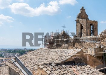 Edificio all\'aperto - Casa indipendente Via San gregorio
 
15, Caltagirone - foto 3