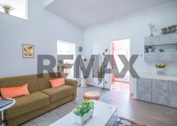 Soggiorno - Casa indipendente Via San gregorio
 
15, Caltagirone - foto 19