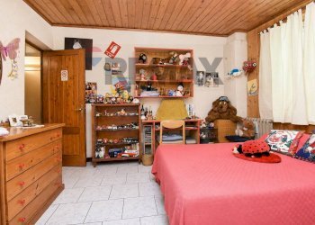 Camera / camera da letto - Casa indipendente vicolo Lo Giudice
 
5, Mascalucia - foto 30