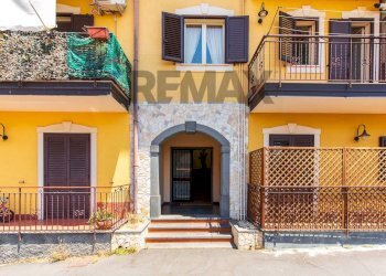 Casa all\'aperto - Quadrilocale Via Dei Gladioli
 
9, Mascalucia - foto 36