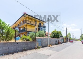 Casa all\'aperto - Quadrilocale Via Dei Gladioli
 
9, Mascalucia - foto 41
