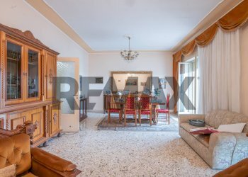 Sala da pranzo - Apartment Via Dante Alighieri
 
12, Caltagirone - photo 36