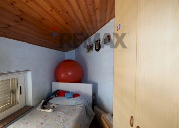 Camera / camera da letto - Apartment Via Guglielmo Marconi
 
26, Calatabiano - photo 6
