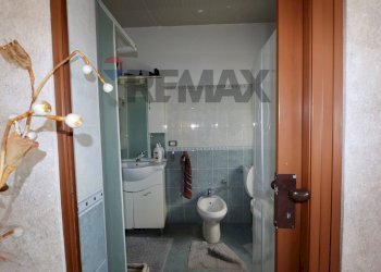Bagno - Apartment Via Guglielmo Marconi
 
26, Calatabiano - photo 24