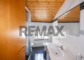 Bagno - Apartment Via Guglielmo Marconi
 
26, Calatabiano - photo 14