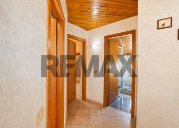 Hall / corridoio - Apartment Via Guglielmo Marconi
 
26, Calatabiano - photo 17