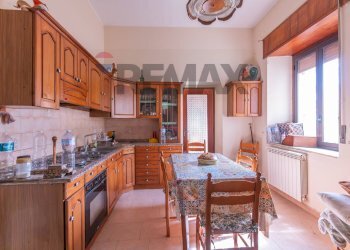 Cucina - Appartamento Via Roma
 
156, Caltagirone - foto 6