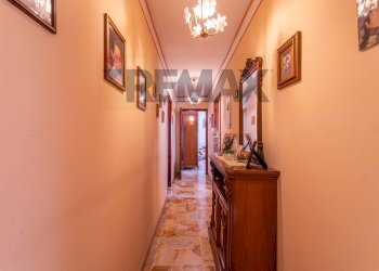 Hall / corridoio - Appartamento Via Roma
 
156, Caltagirone - foto 10