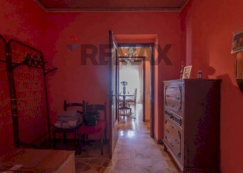 Hall / corridoio - Appartamento Via Roma
 
156, Caltagirone - foto 14