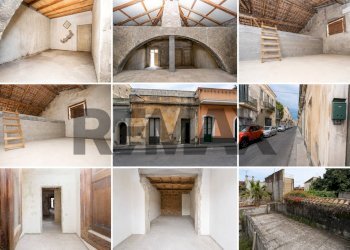 Edificio all\'aperto - Casa indipendente Via Carlo Alberto
 
45, Giarre - foto 2