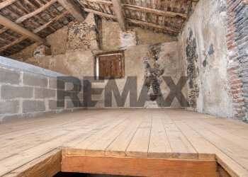 Stanza vuota - Casa indipendente Via Carlo Alberto
 
45, Giarre - foto 9