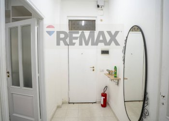 Hall / corridoio - Four-room apartment Vicolo degli agrumai
 
1, Giardini-Naxos - photo 13