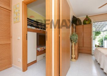 Hall / corridoio - Three-room apartment Via V Traversa
 
25, Mascali - photo 10