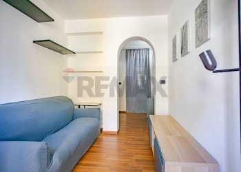 Foto 1 - Bilocale Via Roccaromana
 
39, Catania - foto 1