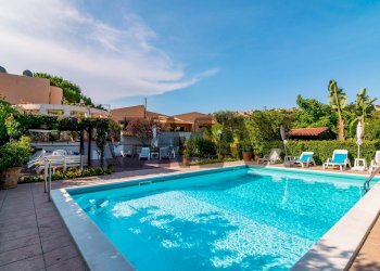 Piscina - Villa contrada Arcile
 
sn, Augusta - foto 4
