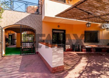 Casa all\'aperto - Villa contrada Arcile
 
sn, Augusta - foto 72