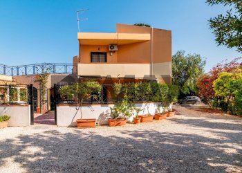 Casa all\'aperto - Villa contrada Arcile
 
sn, Augusta - foto 85