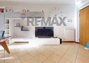 Soggiorno - Three-room apartment Via Irlanda
 
20, Bastia Umbra - photo 2