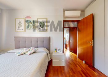 Camera / camera da letto - Three-room apartment Via Irlanda
 
20, Bastia Umbra - photo 14