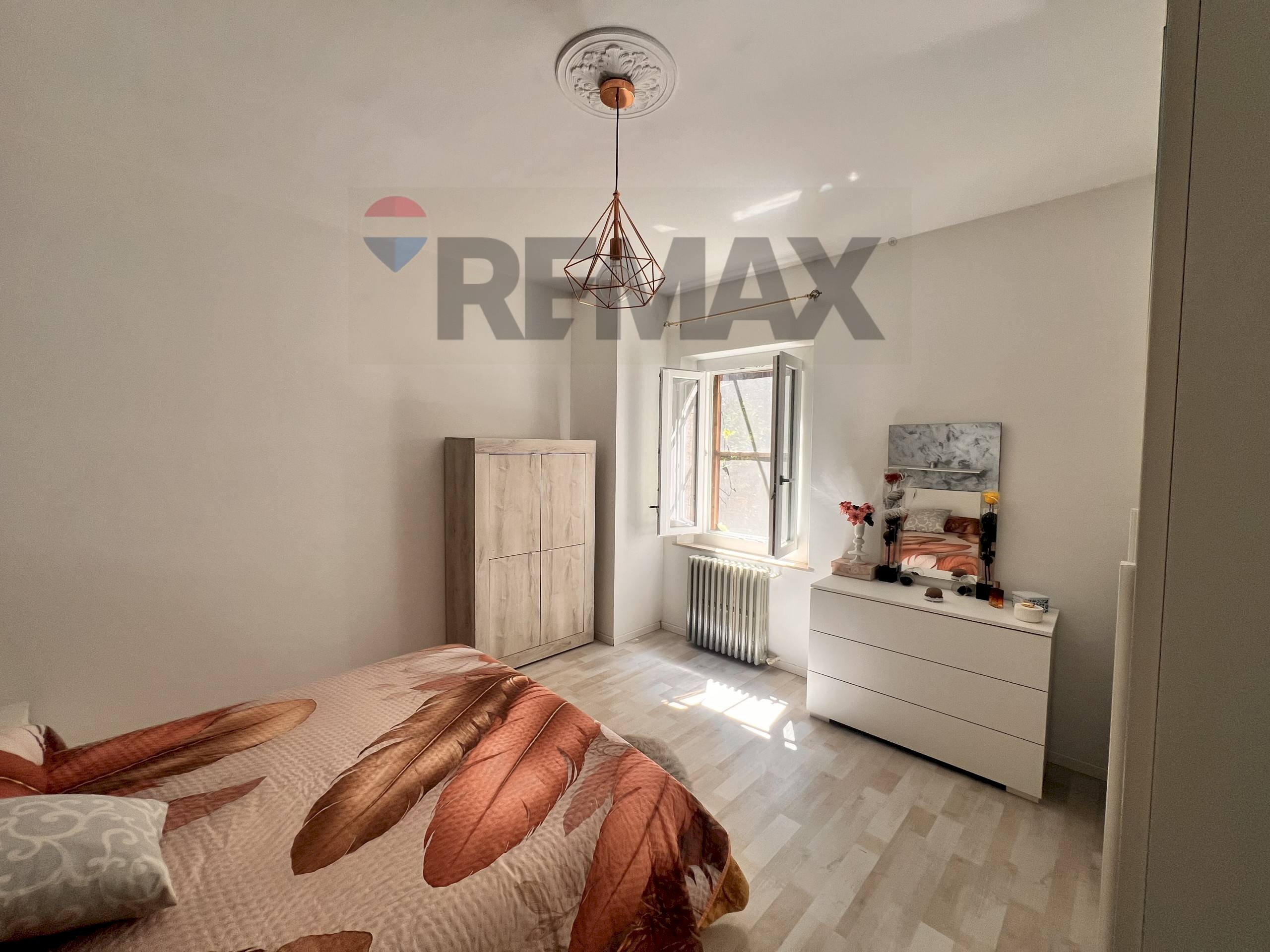 Camera / camera da letto - Semi-detached house Via Adriatica
24/26/30, Foligno - photo 3