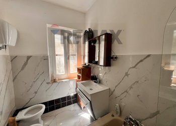 Bagno - Semi-detached house Via Adriatica
 
24/26/30, Foligno - photo 11