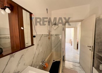Bagno - Semi-detached house Via Adriatica
 
24/26/30, Foligno - photo 13