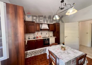 Sala da pranzo - Semi-detached house Via Adriatica
 
24/26/30, Foligno - photo 25