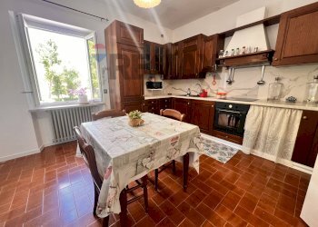 Cucina - Semi-detached house Via Adriatica
 
24/26/30, Foligno - photo 27