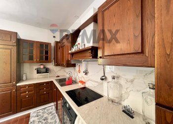 Cucina - Semi-detached house Via Adriatica
 
24/26/30, Foligno - photo 30