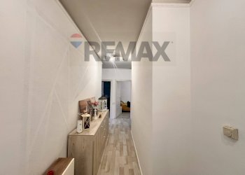 Hall / corridoio - Semi-detached house Via Adriatica
 
24/26/30, Foligno - photo 36
