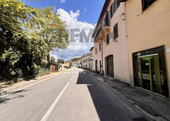 Edificio all\'aperto - Semi-detached house Via Adriatica
 
24/26/30, Foligno - photo 61