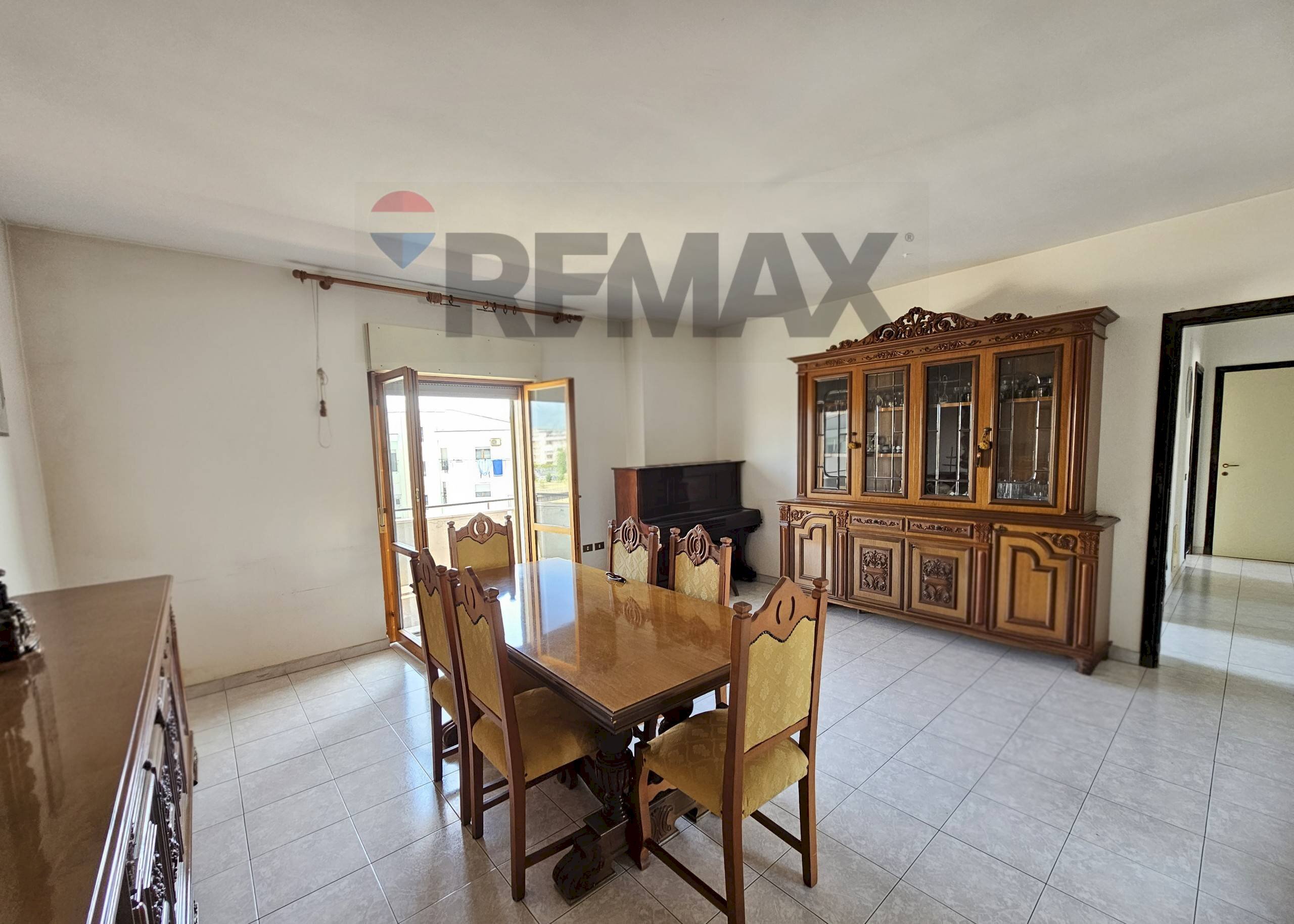 Sala da pranzo - Appartamento Parco Verdiana
12, Montecorvino Pugliano - foto 2