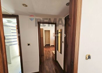 Hall / corridoio - Apartment Via Emanuele Nuzzo
 
29, Salerno - photo 27